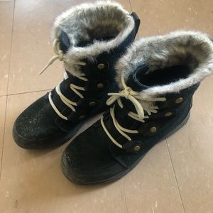 Sorel snow boots!